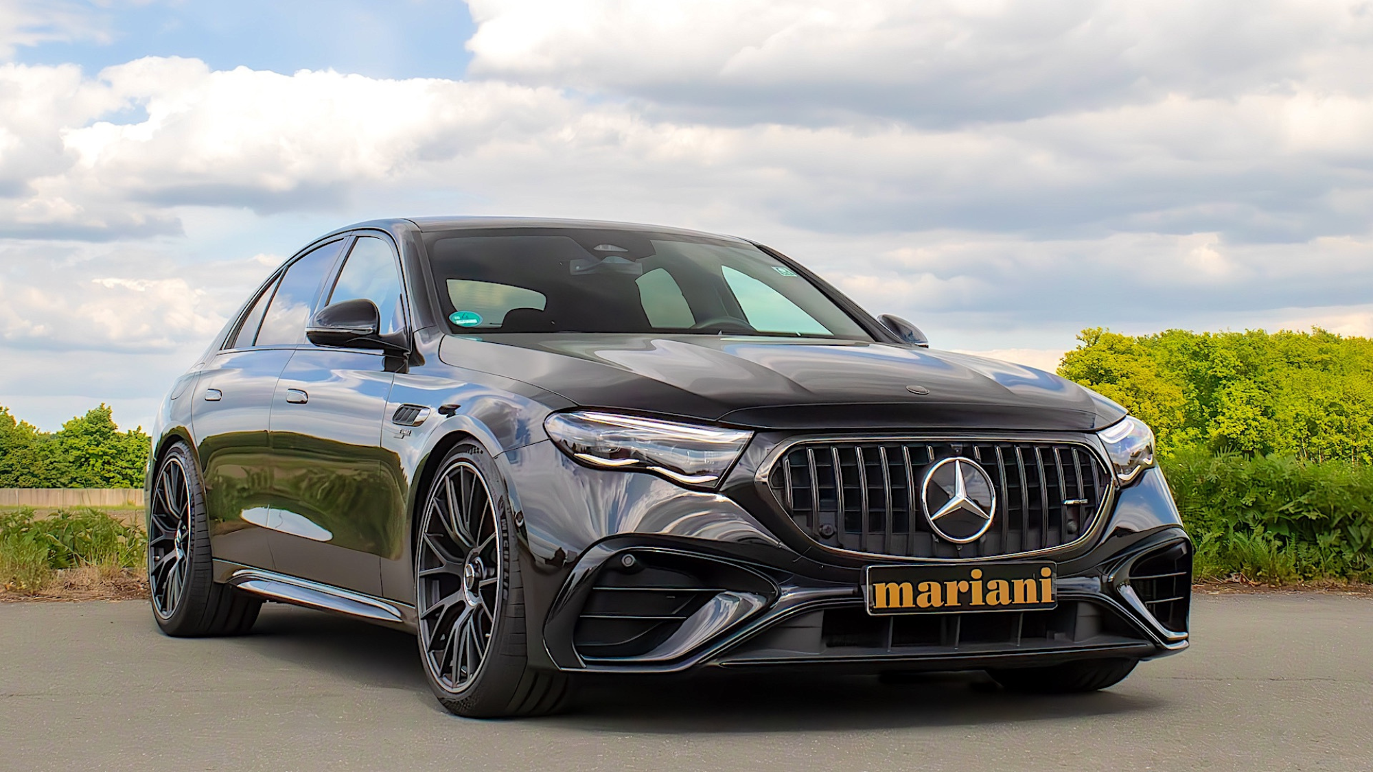 Mercedes E-Klasse W214 Tuning: Leistungssteigerung, Felgen, Auspuff & Fahrwerk von mariani Car-Styling.