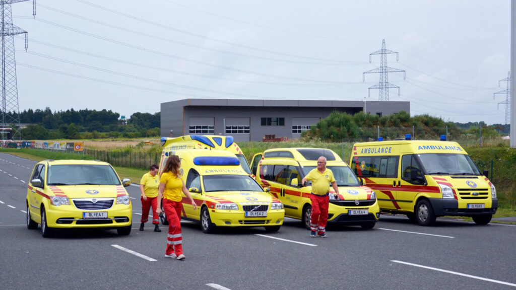 Europa-Ambulance ist ein gemeinnütziger Rettungsdienst in Österreich und bietet seit über 20 Jahren professionelle Krankentransporte, Rückholdienste und medizinische Hilfe.